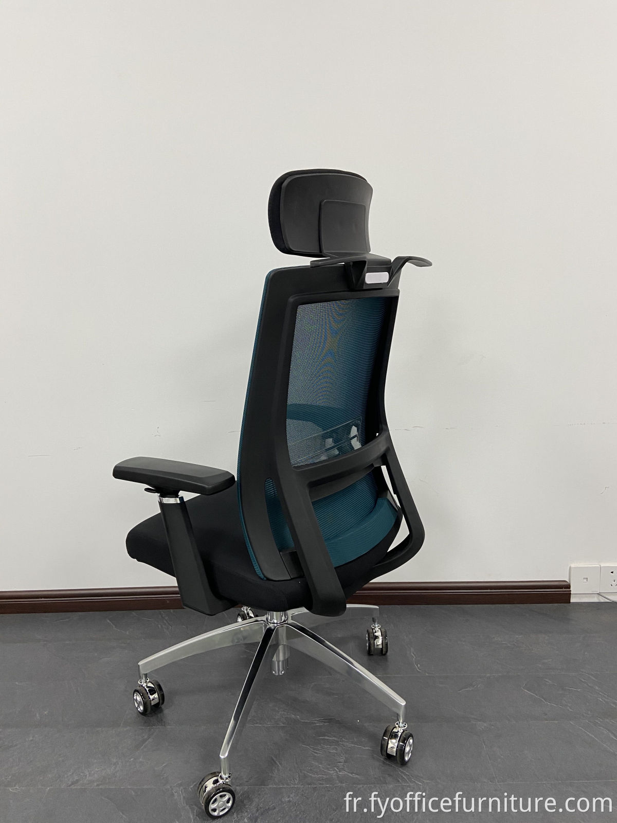 swivel staff mesh chair